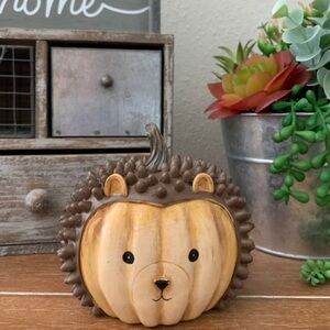 New Fall Hedgehog Pumkin Critters for Tier Tray